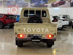 Toyota Land Cruiser 70 Pickup